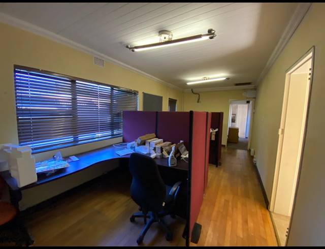 200M² OFFICE SOLD IN DE KUILEN